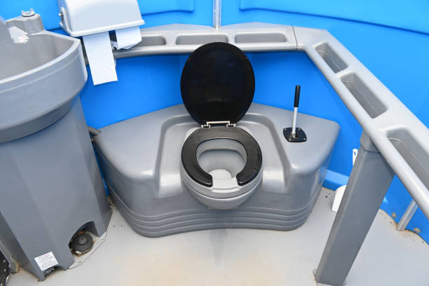 Best Portable restroom trailer rental  in Culver, OR